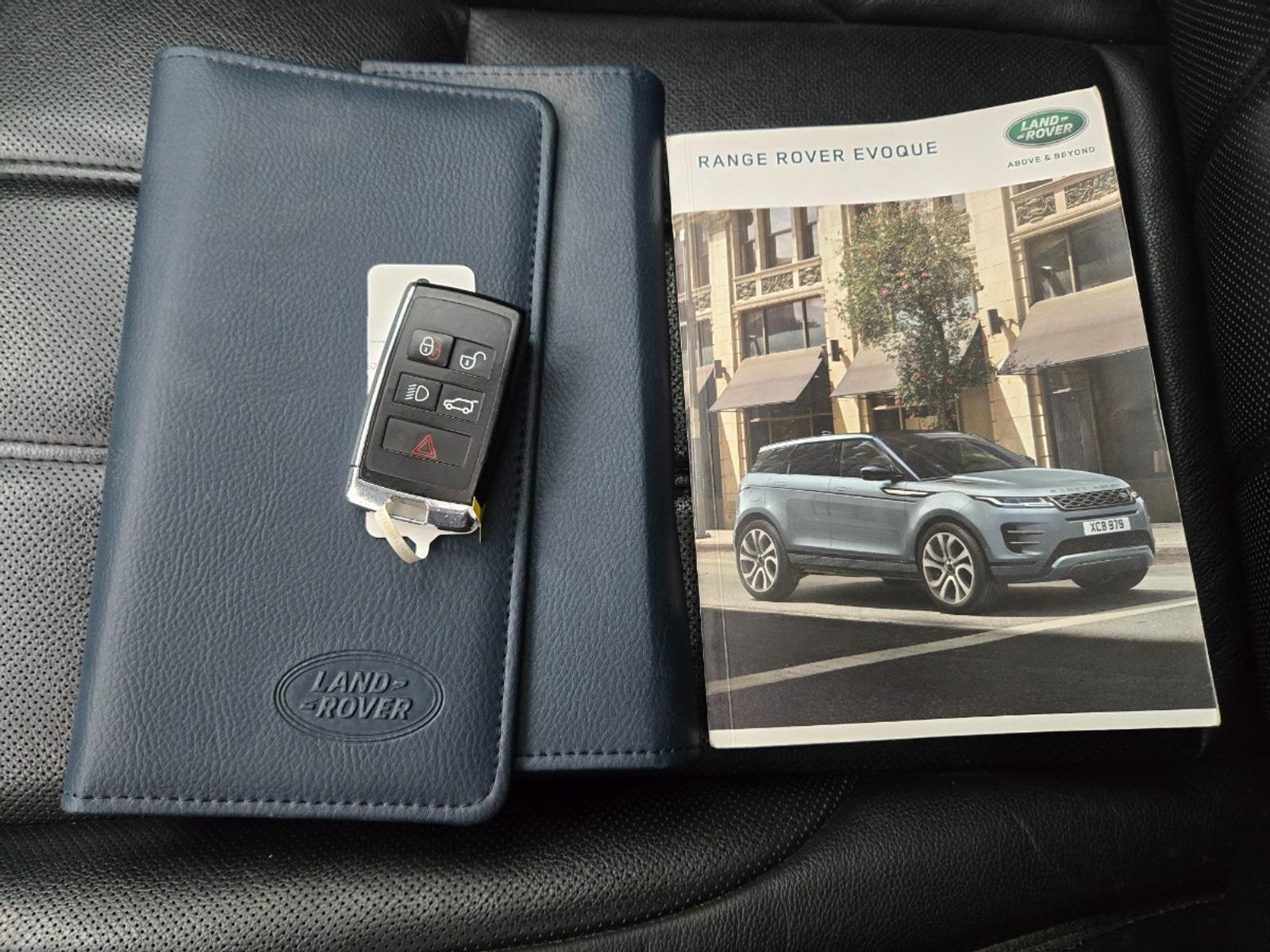 Land Rover Range Rover Evoque 2.0 D150 AWD R-Dynamic SE | 2020 | 148.249 km | Automaat | R027KF | NAP: Geen oordeel