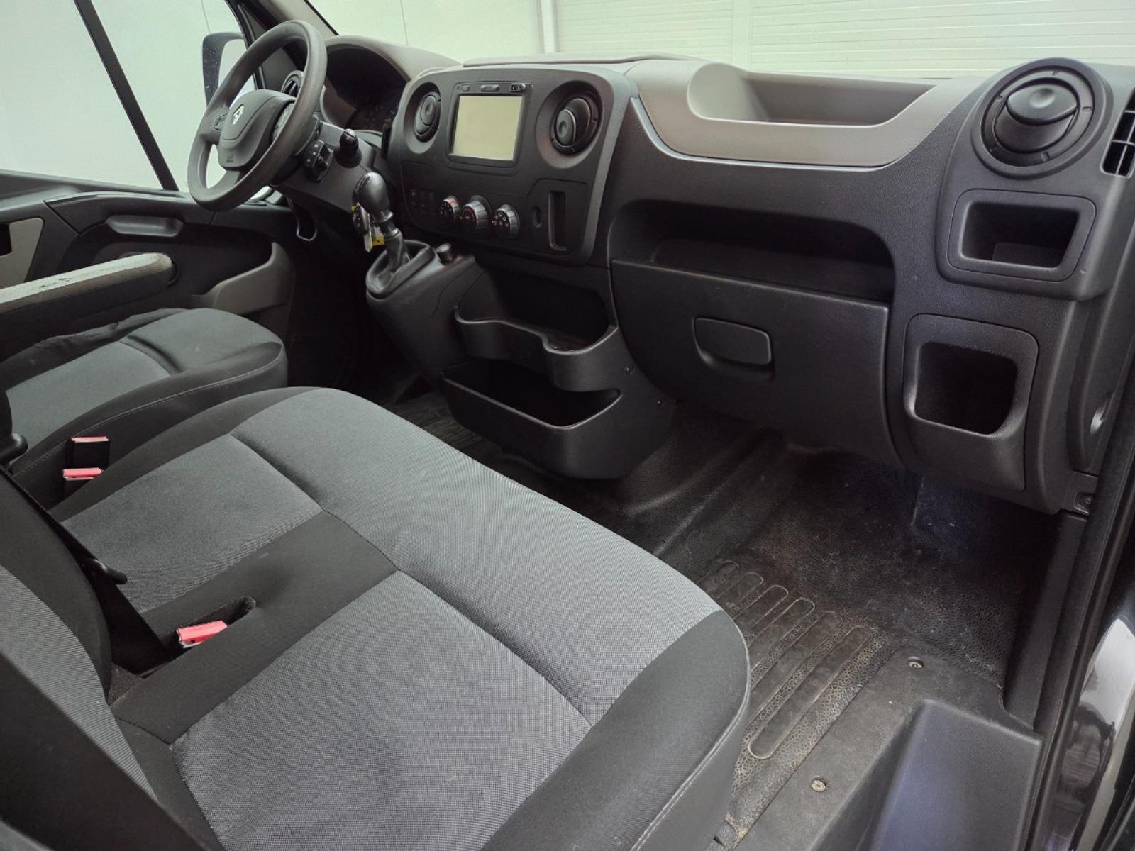 Renault Master T28 2.3 dCi L1H1 | 2017 | 193.226 km | V476DB | NAP: Logisch