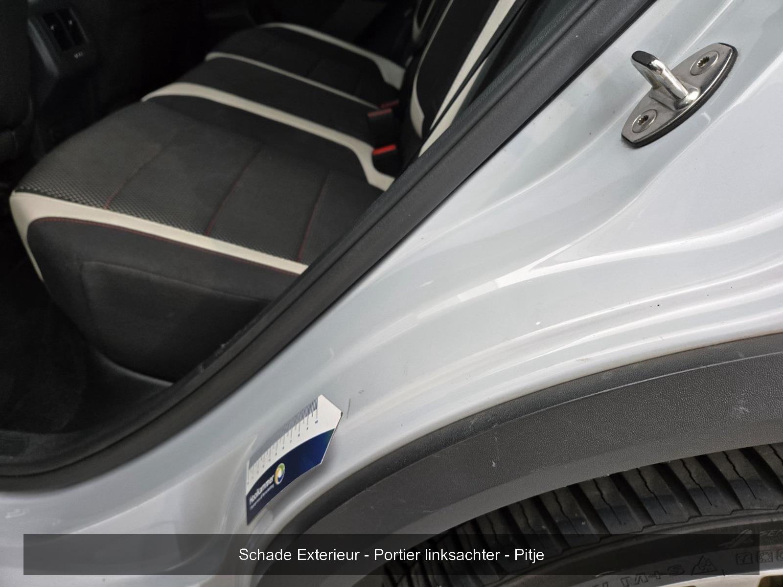 Volkswagen T-Roc 1.5 TSI Sport Business R | 2019 | 238.524 km | Automaat | ZP216T | NAP: Logisch