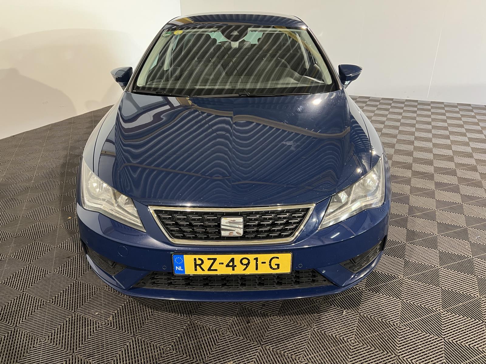 Seat | Leon | 1.6 TDI Style Business Intense | 2018 | 207,610 km | RZ491G | Logical