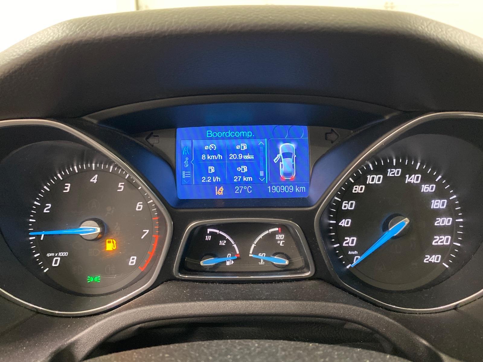 Ford Focus 1.6 TI-VCT Titanium | 2011 | 190,908 km | 24RJD4 | NAP: Makes sense