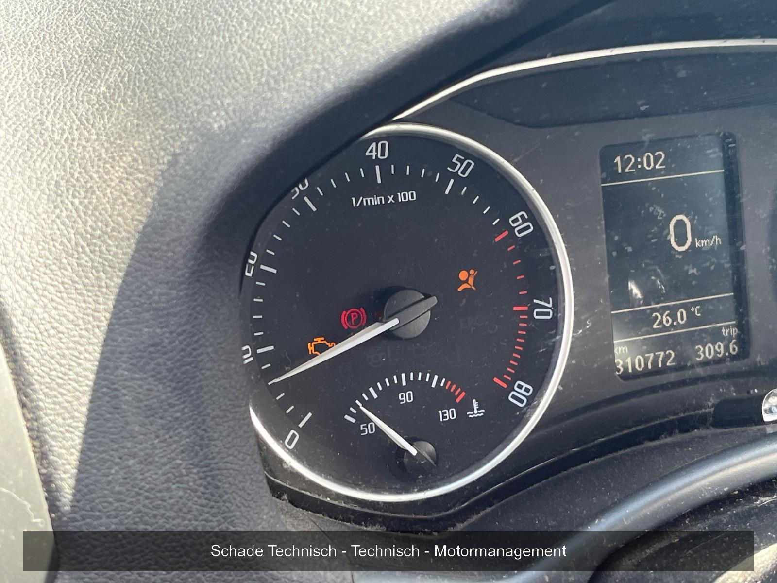 Skoda Octavia Combi 1.2 TSI Ambition Business Line Station Wagon | 2012 | 310,771 km | 66TFK8 | NAP: Logical