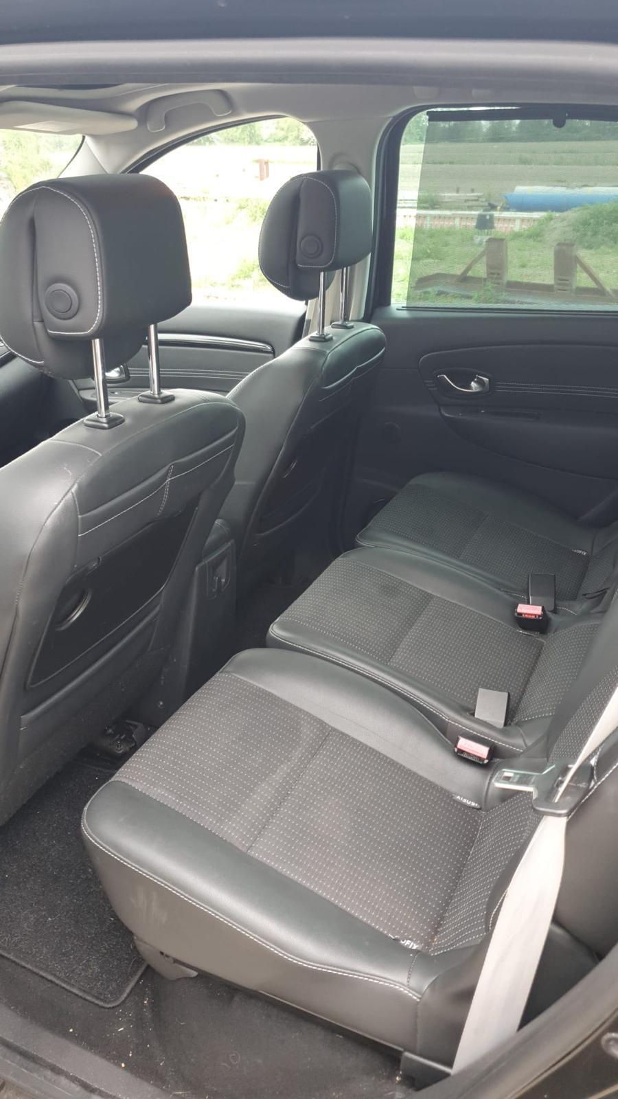 Renault | Grand Scénic | 1.4 TCe Bose | 2011 | 201.957 km | 44RBP6 | Logisch