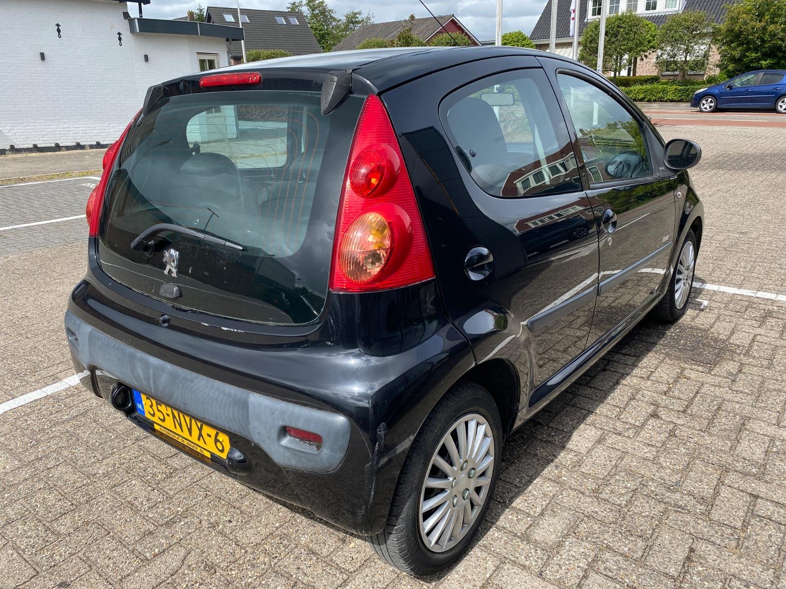 Peugeot 107 1.0-12V Millesim 200 | 2011 | 101.650 km | Automaat | 35NVX6 | NAP: Logisch