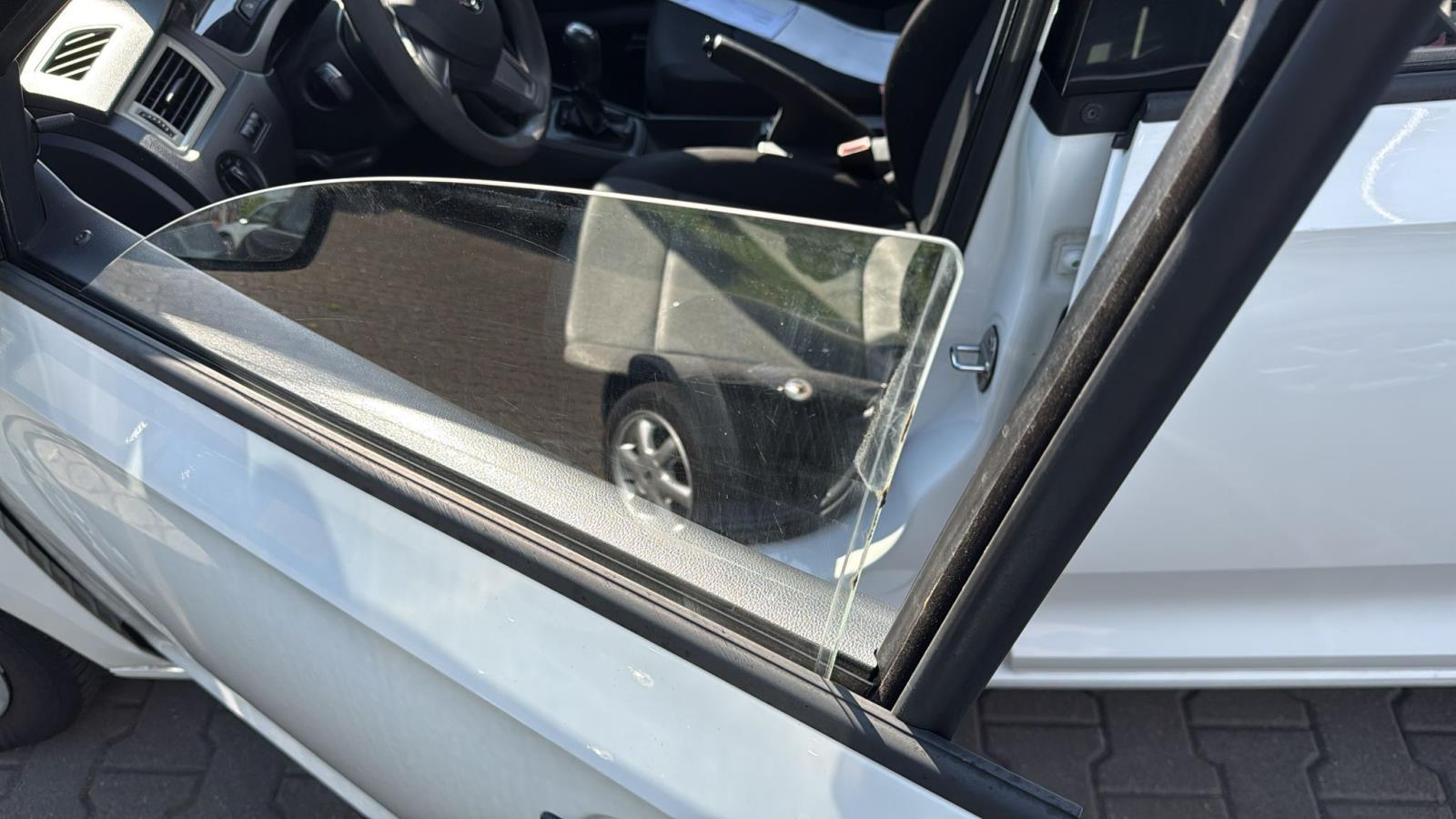 Skoda | Rapid Spaceback | 1.2 TSI Greentech Active | 2014 | 136.987 km | PR673H | Geen oordeel