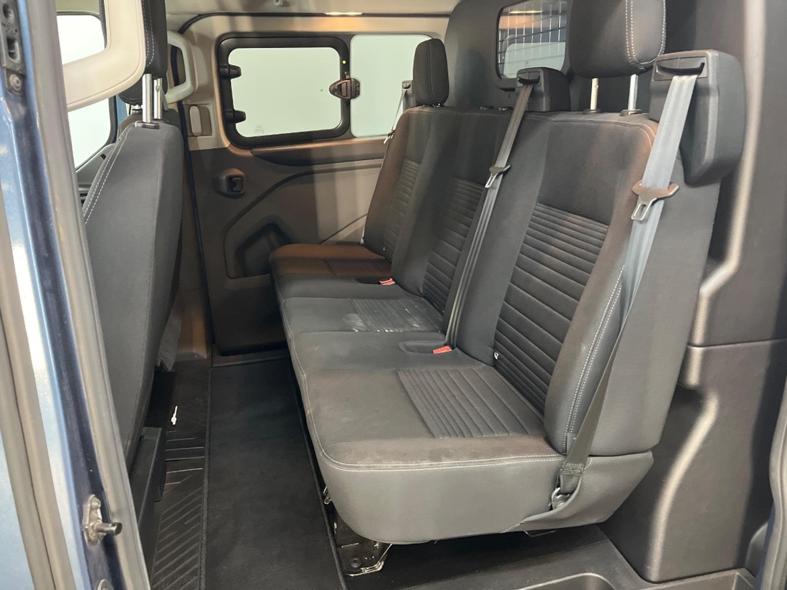 Ford Transit Custom 320 2.0 TDCI L2H1 Limited DC | 2021 | 147.374 km | Automaat | VKP78J | NAP: Logisch