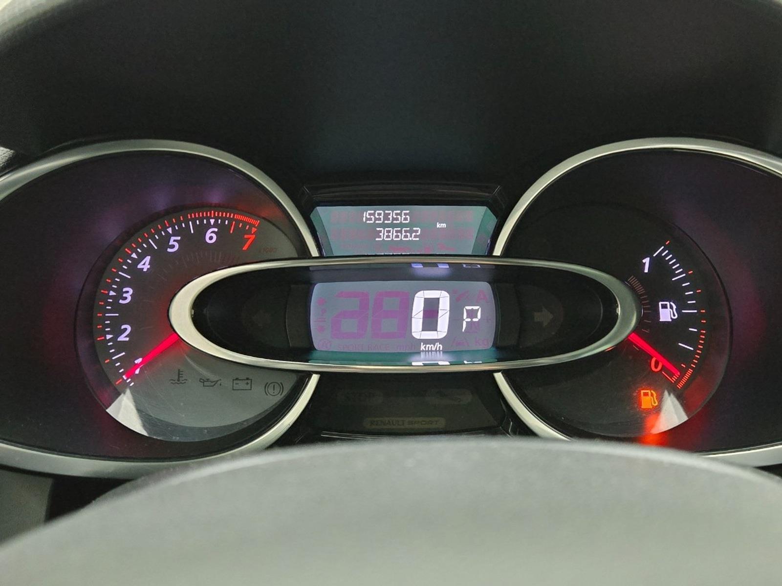 Renault Clio 1.2 Dynamique | 2016 | 159,356 km | Automatic | H806VF | NAP: No rating