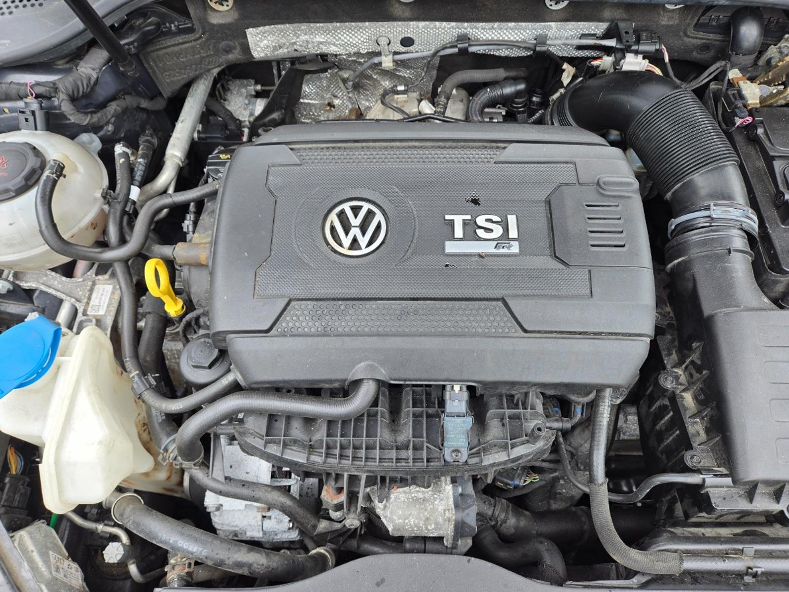 Volkswagen Golf 2.0 TSI 4Motion R | 2018 | 152.676 km | Automaat | J862PZ | NAP: Geen oordeel