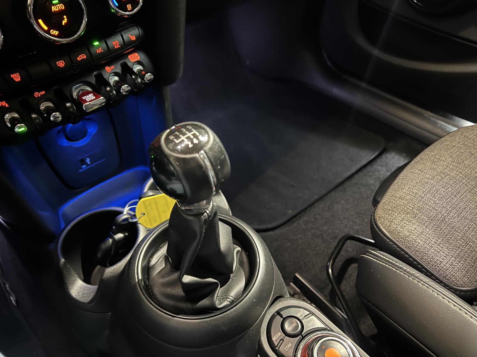 Mini | One | 1.5 One Pepper | 2018 | 117,870 km | L801DZ | No rating