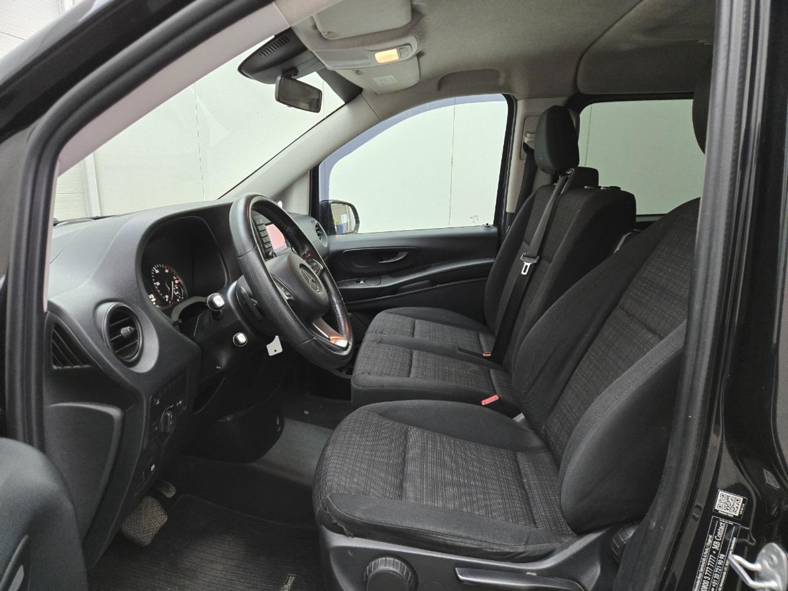 Mercedes-Benz Vito 116 CDI Extra Lang DC Comfort | 2017 | 244.629 km | Automaat | V883FJ | NAP: Logisch