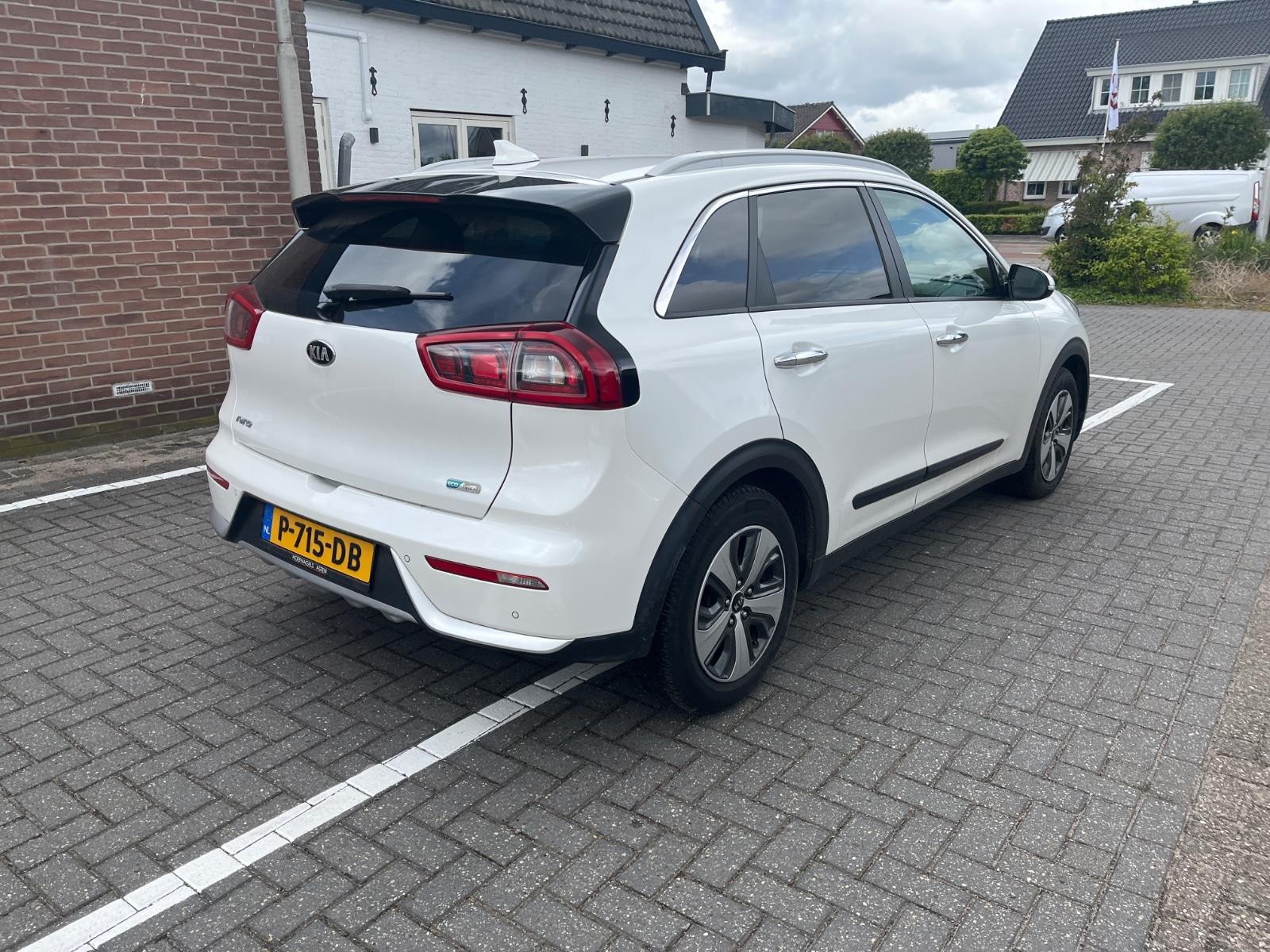 Kia Niro 1.6 GDi Hybrid DynamicLine | 2017 | 113.853 km | Automaat | P715DB | NAP: Geen oordeel