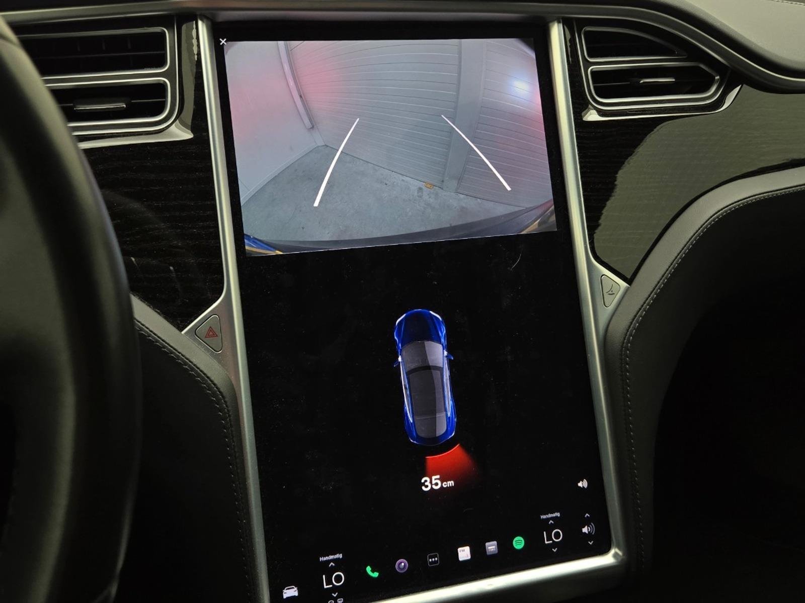 Tesla Model S 75D Base | 2017 | 152,011 km | Automatic | RG038L | NAP: Makes sense