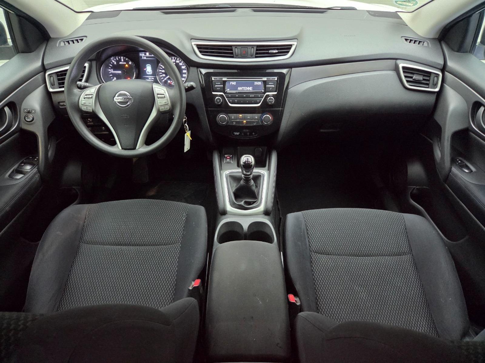 Nissan Qashqai 1.5 dCi Visia | 2016 | 230,361 km | R249GB | NAP: No rating