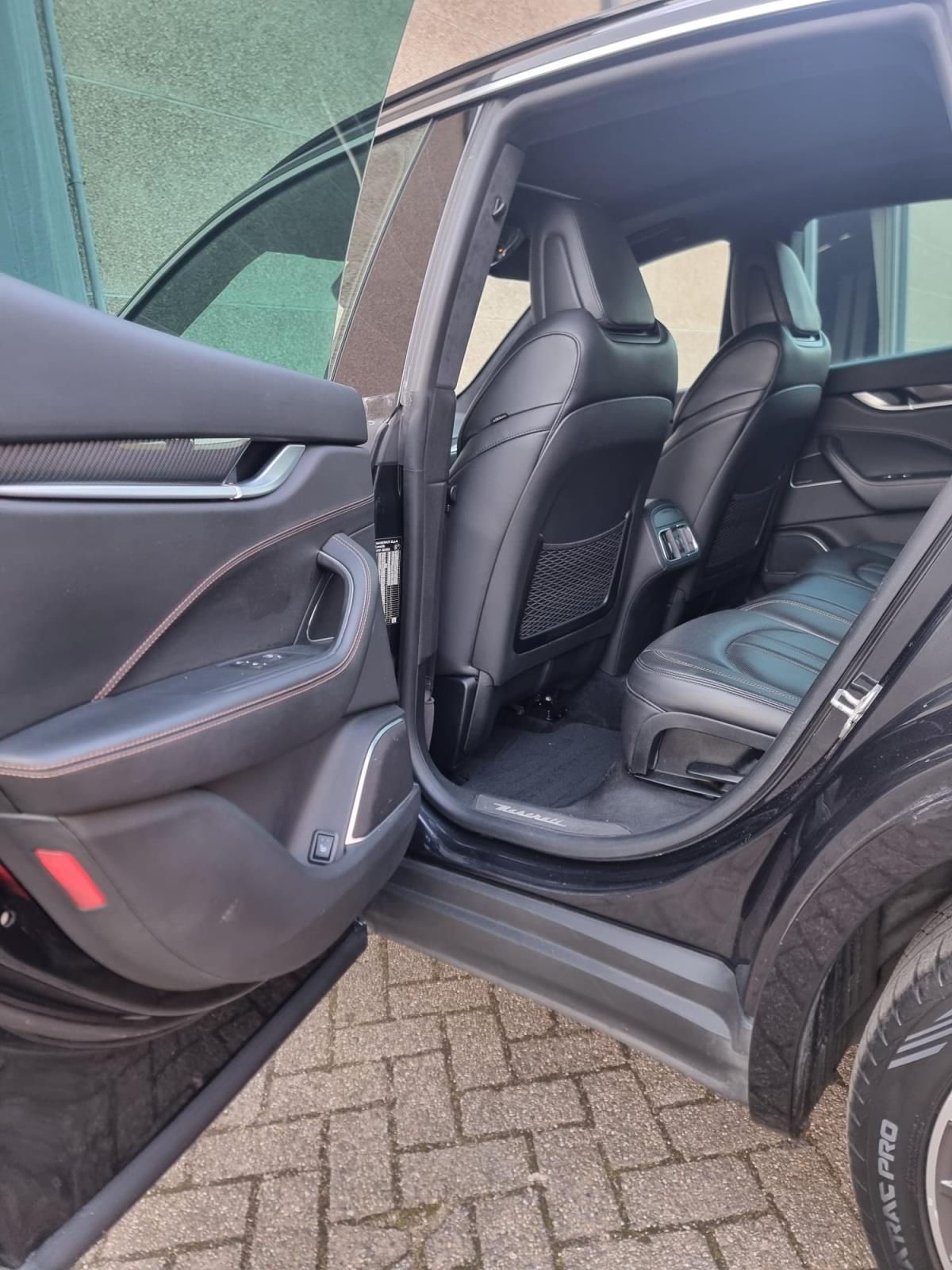 Maserati | Levante | 3.0 V6 D AWD | 2017 | 193.519 km | ZN610D | Geen oordeel