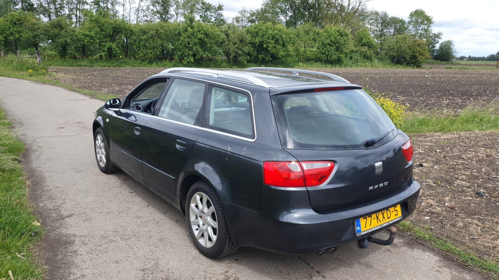 SEAT | Exeo ST | 2.0 TDI Style | 2010 | 282.462 km | 77KXD5 | Logisch