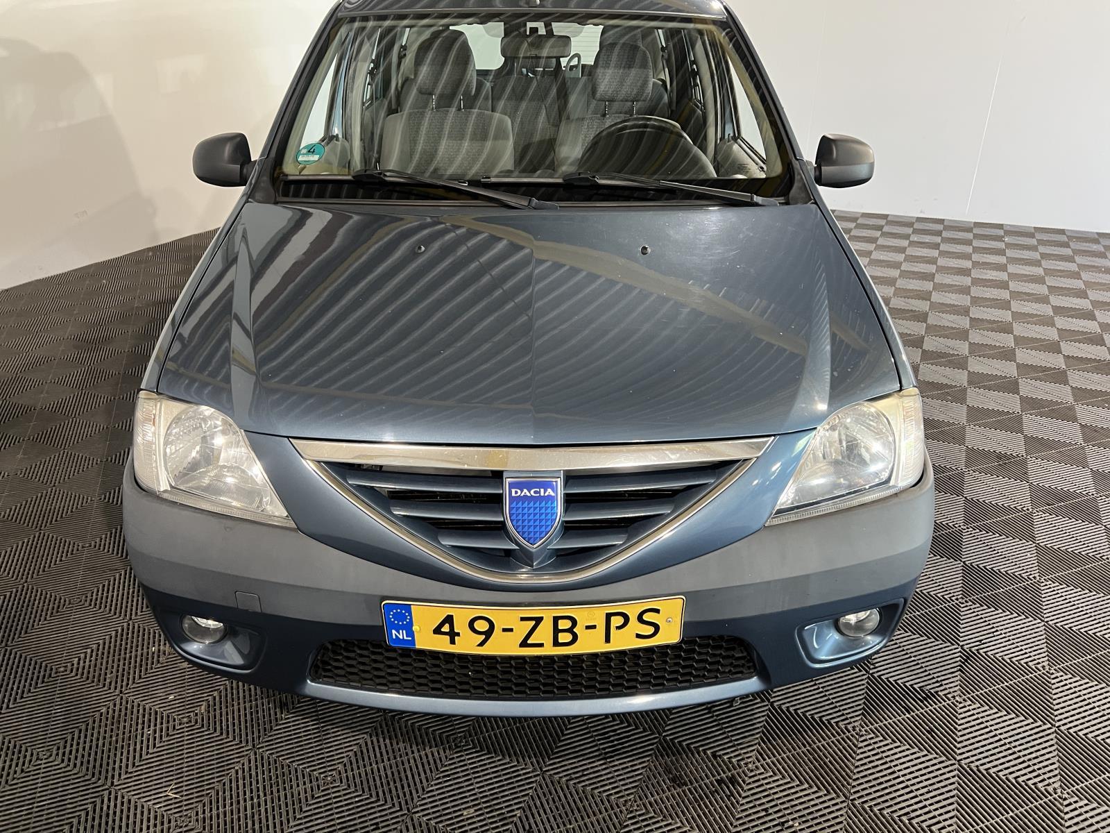 Dacia | Logan MCV | 1.6-16V Lauréate | 2007 | 193.543 km | 49ZBPS | Logisch