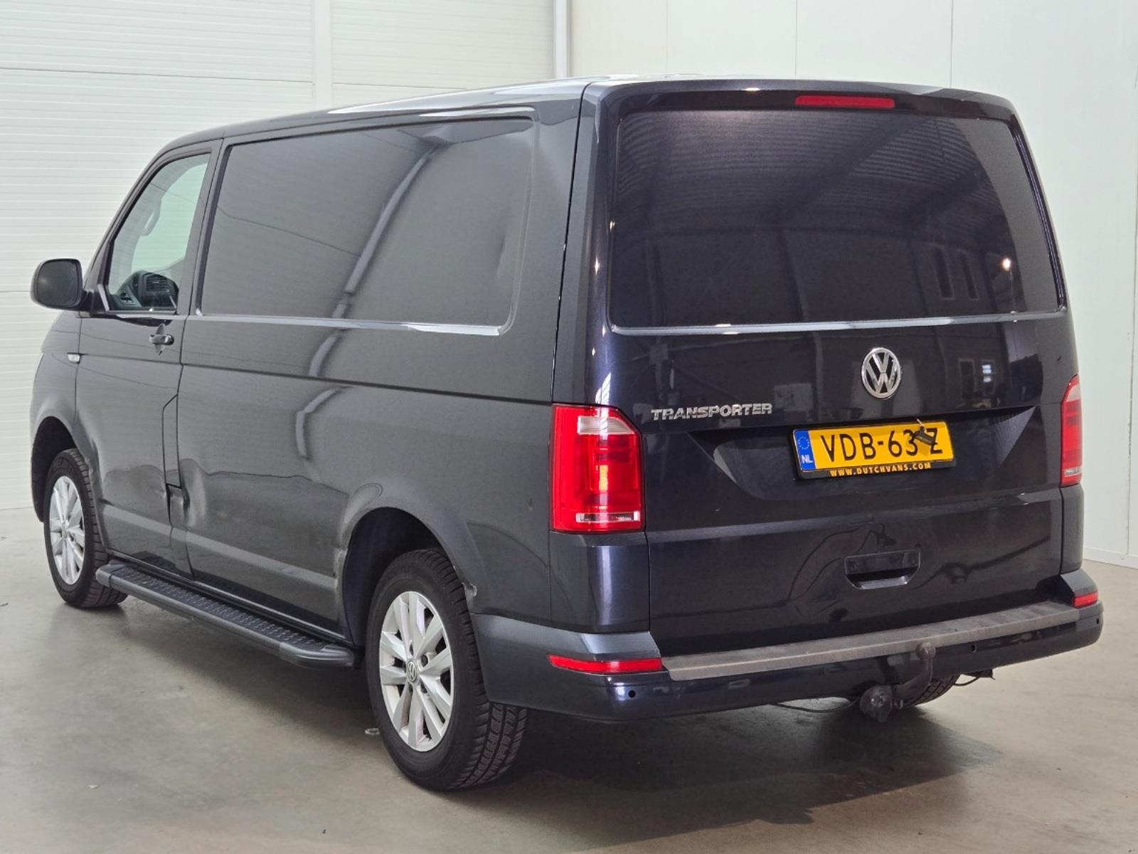 Volkswagen Transporter 2.0 TDI L1H1 Highline | 2019 | 212,172 km | Automatic | VDB63Z | NAP: Makes sense