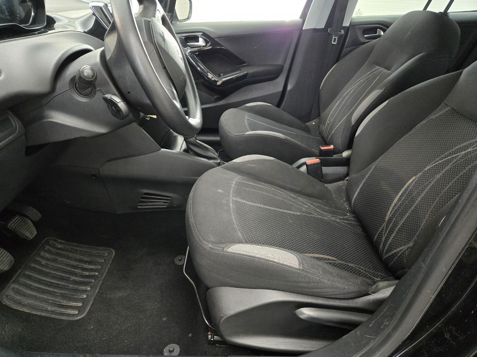 Peugeot 208 1.2 VTi Active | 2014 | 201.623 km | 5TDP17 | NAP: Logisch
