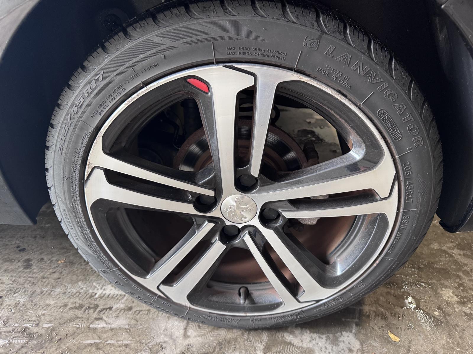 Peugeot | 208 | 1.2 PureTech GT-line | 2017 | 112,969 km | RH701X | Logical
