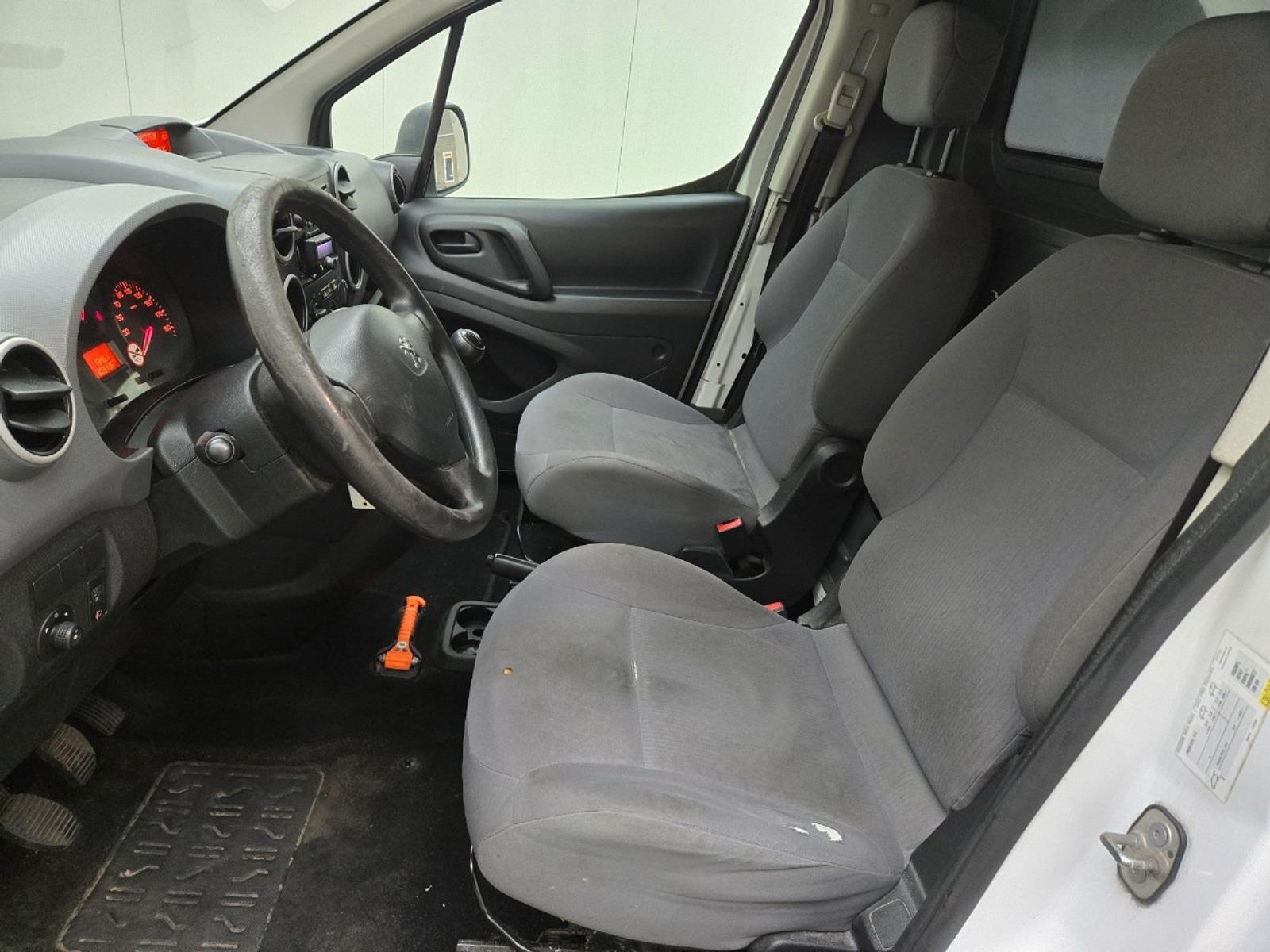 Peugeot Partner 120 1.6 HDI L1 XR Profit + | 2014 | 303.136 km | VG556V | NAP: Logisch