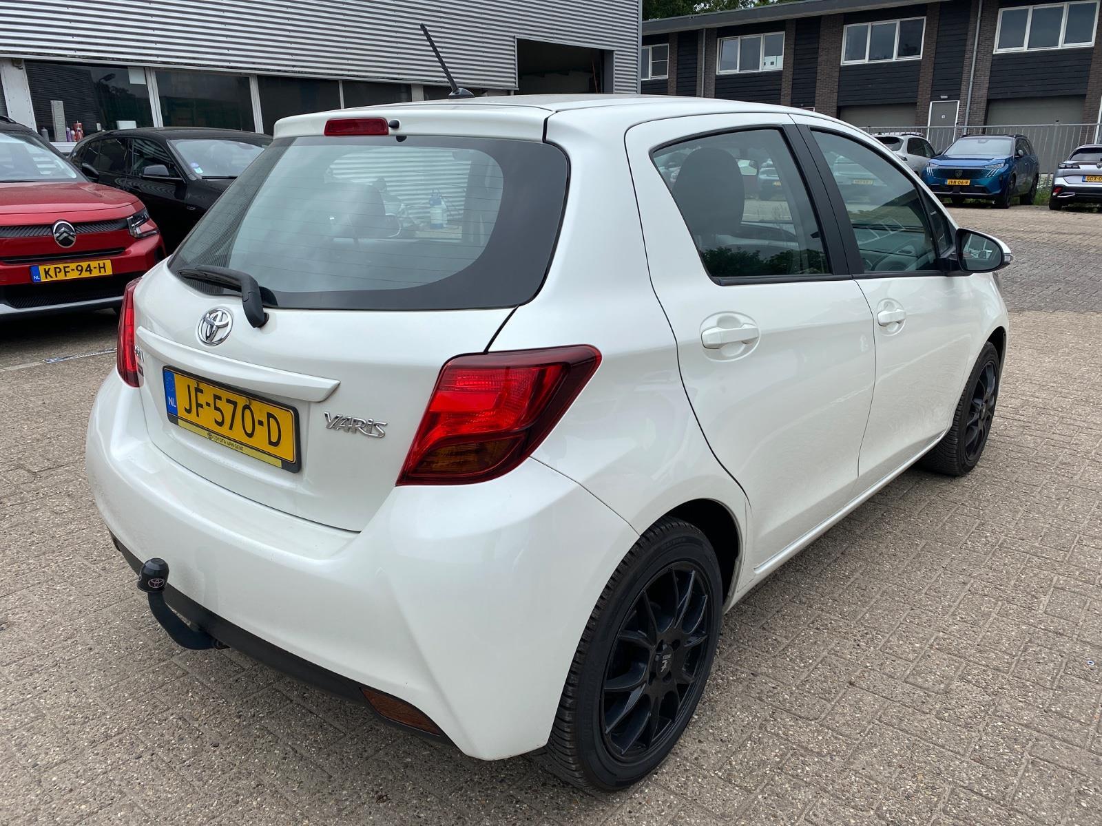 Toyota Yaris 1.3 VVT-i Aspiration | 2016 | 10.176 km | JF570D | NAP: Logisch