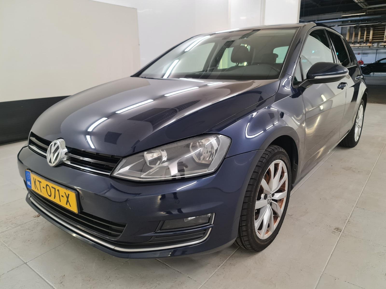 Volkswagen Golf 1.6 TDI Connected Series | 2016 | 331.859 km | Automaat | KT071X | NAP: Logisch