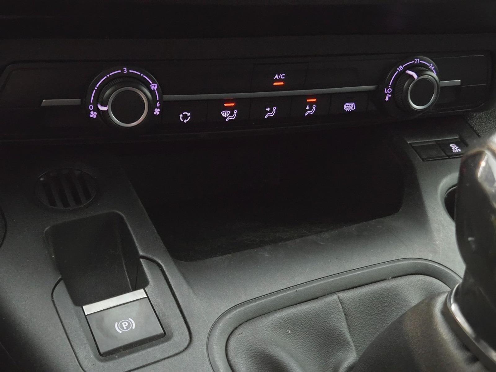 Peugeot Partner 1.6 BlueHDI Premium Long | 2019 | 161.003 km | VBF95F | NAP: Logisch
