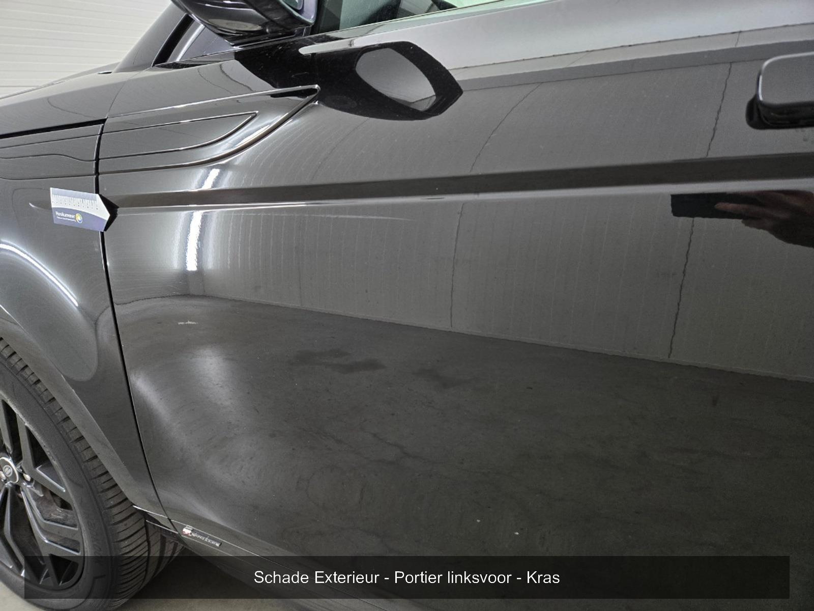 Land Rover Range Rover Evoque 2.0 D150 AWD R-Dynamic SE | 2020 | 148.249 km | Automaat | R027KF | NAP: Geen oordeel