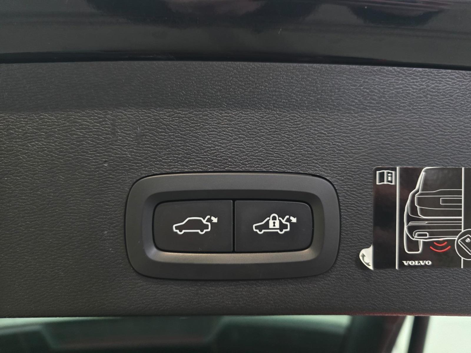 Volvo XC40 2.0 T5 AWD Intro Edition | 2019 | 137.543 km | Automaat | HXN26V | NAP: Geen oordeel