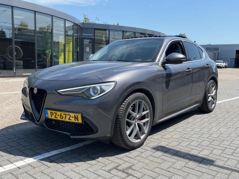 Alfa Romeo Stelvio 2.0 T AWD First Edition | 2017 | 137,311 km | Automatic | PZ672N | NAP: Makes sense