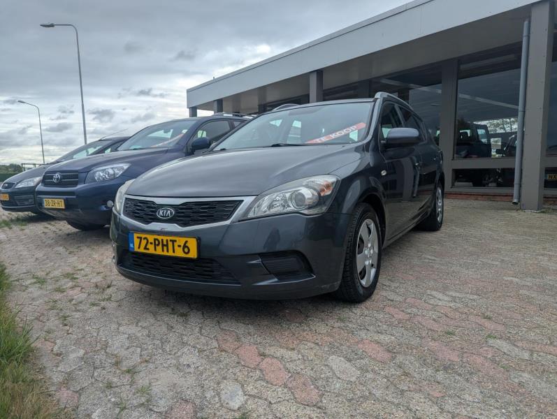 Kia | cee'd Sporty Wagon | 1.4 CVVT X-tra | 2011 | 78,355 km | 72PHT6 | Logical