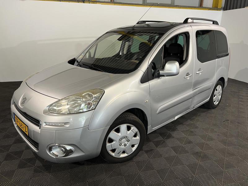 Peugeot | Partner Tepee | 1.6 HDiF XT Executive | 2012 | 248.056 km | TP661Z | Geen oordeel