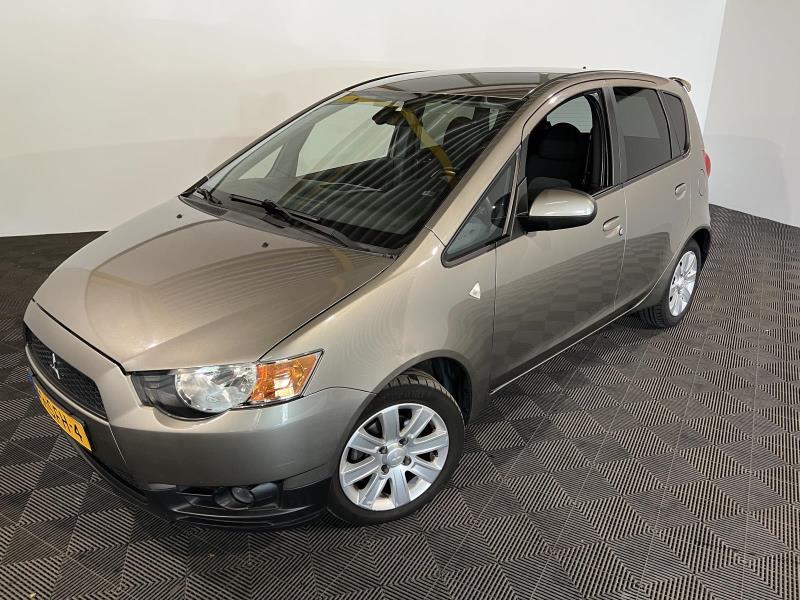Mitsubishi | Colt | 1.3 Edition Two | 2011 | 183.811 km | 49SFH4 | Logisch