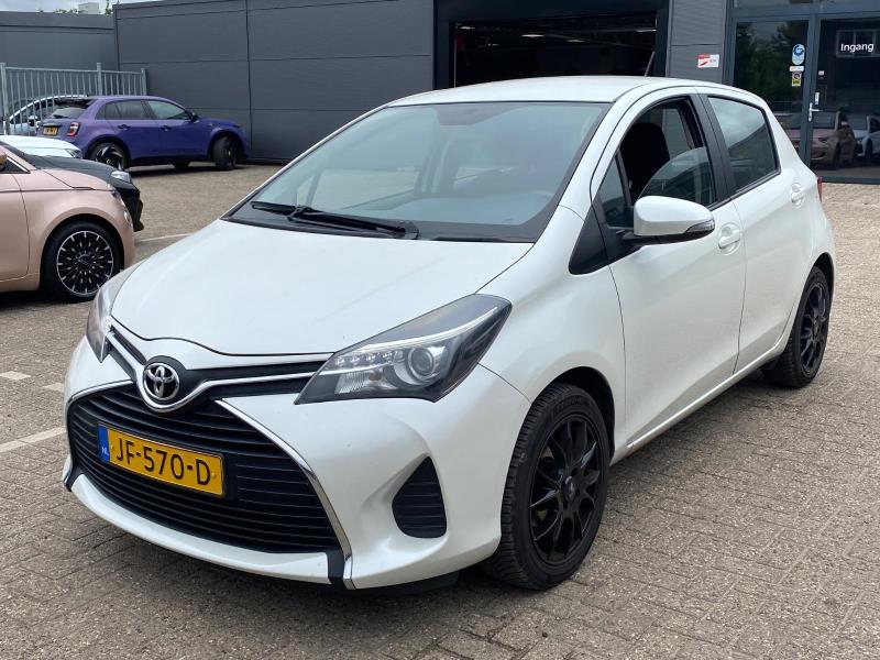 Toyota Yaris 1.3 VVT-i Aspiration | 2016 | 10.176 km | JF570D | NAP: Logisch