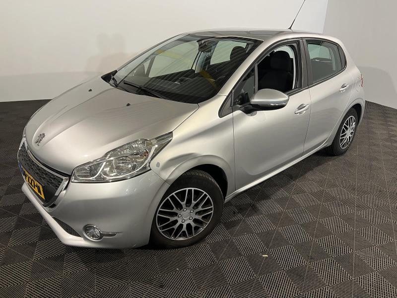 Peugeot | 208 | 1.2 VTi Allure | 2015 | 146,433 km | JV227N | No rating