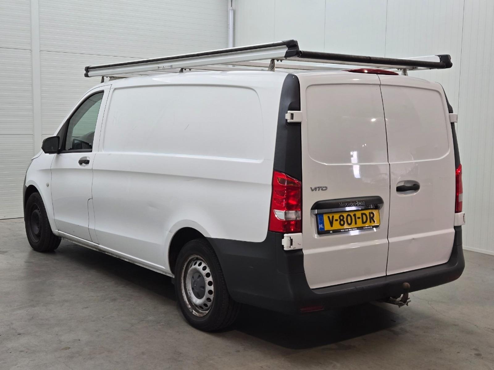 Mercedes-Benz Vito 111 CDI Lang Bestelauto van het Jaar editie | 2017 | 290.090 km | V801DR | NAP: Logisch