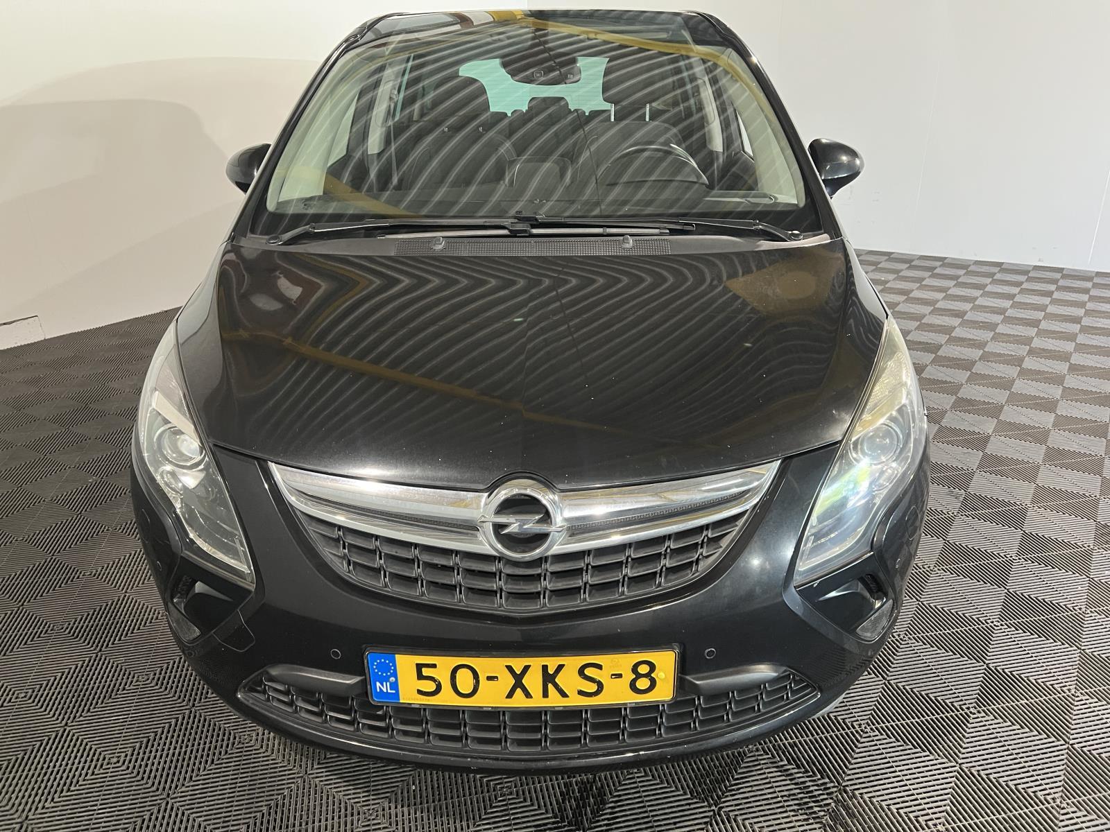 Opel | Zafira Tourer | 1.4 Cosmo Automatic | 2012 | 182,134 km | 50XKS8 | Illogical