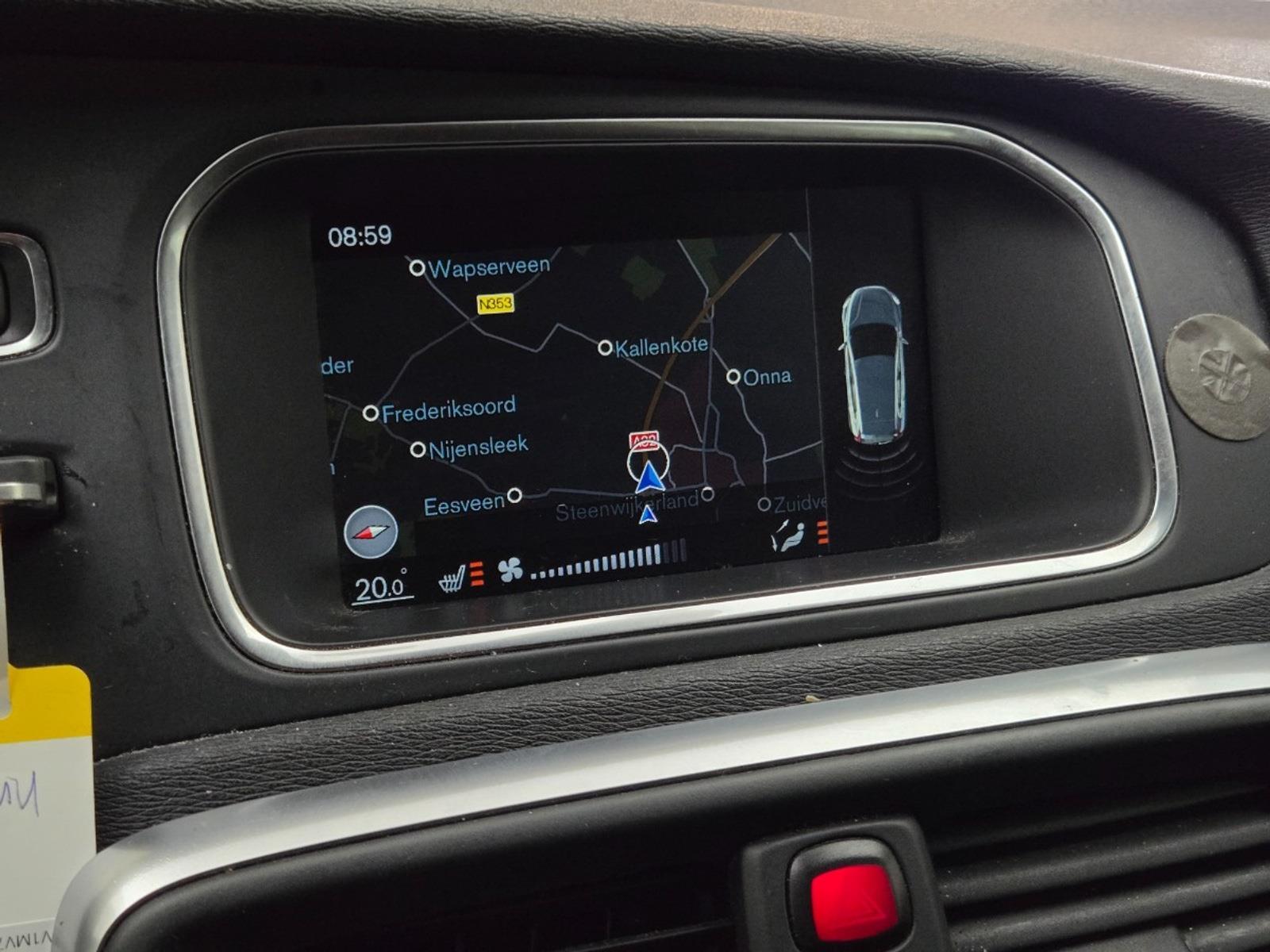 Volvo V40 2.0 D2 R-Design Business | 2015 | 445.268 km | GT723H | NAP: Logisch