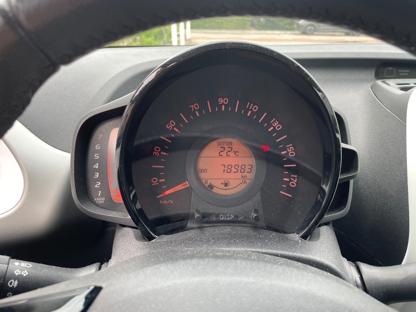 Citroen C1 1.0 e-VTi Shine | 2014 | 78.982 km | 1XTV33 | NAP: Logisch