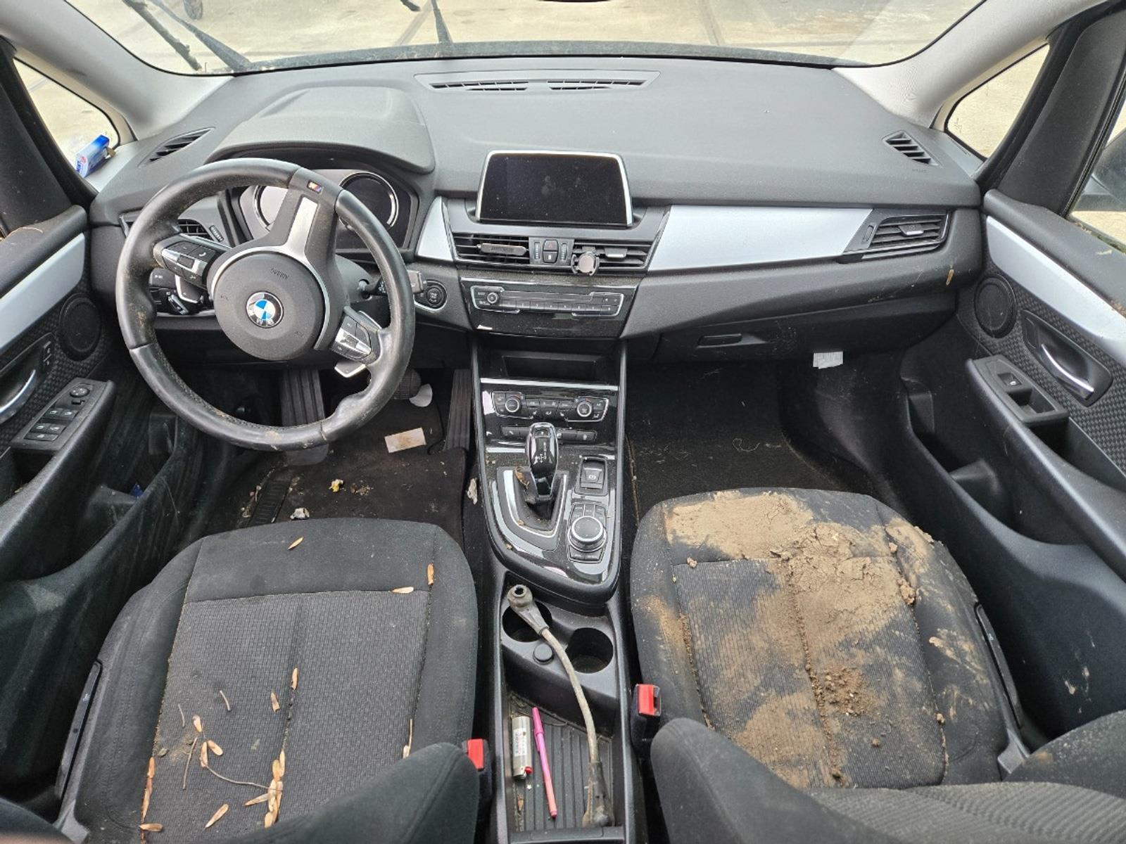 BMW 2-serie Gran Tourer 220i High Executive | 2018 | 185.418 km | Automaat | R861DB | NAP: Geen oordeel