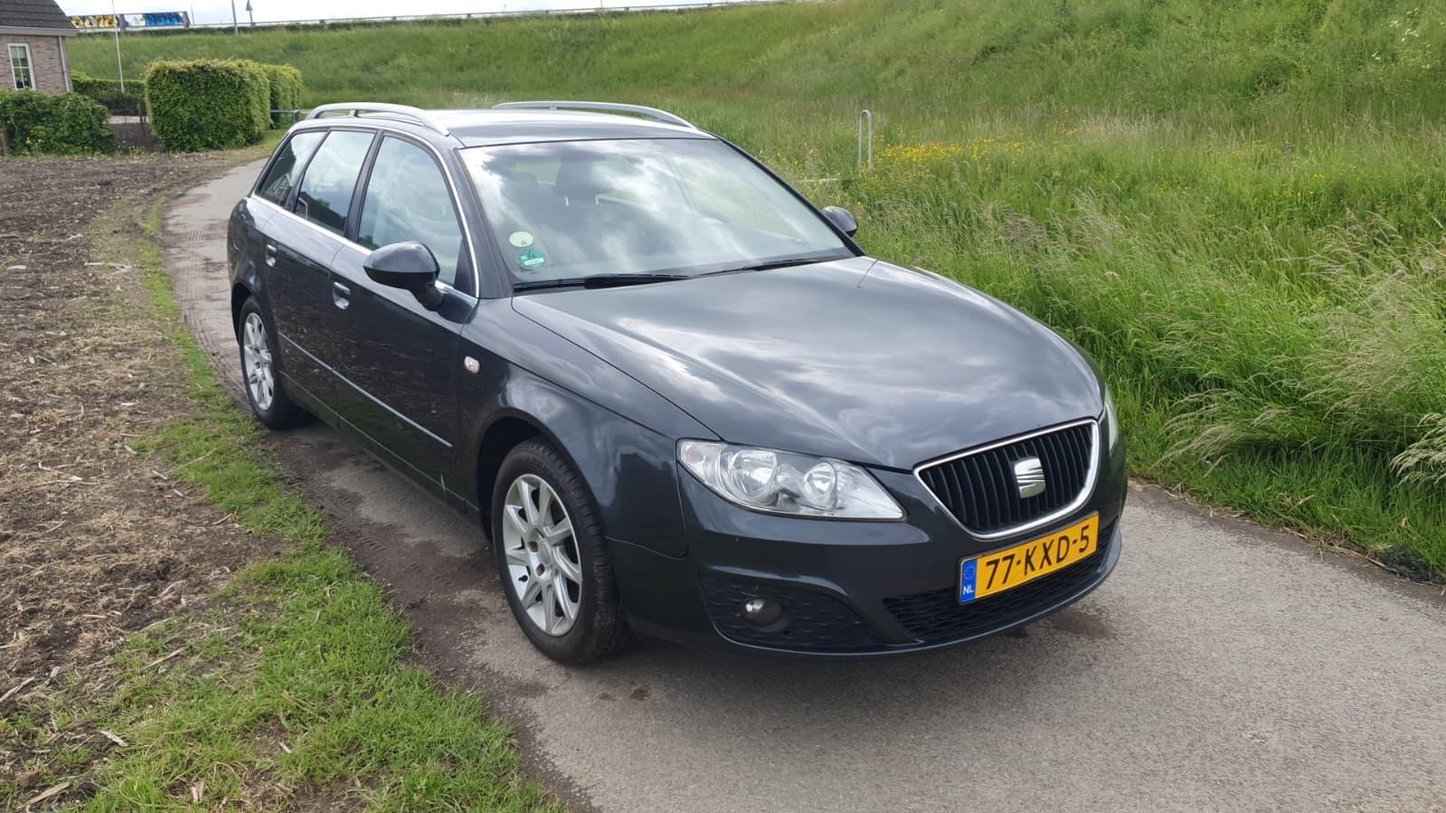 SEAT | Exeo ST | 2.0 TDI Style | 2010 | 282.462 km | 77KXD5 | Logisch