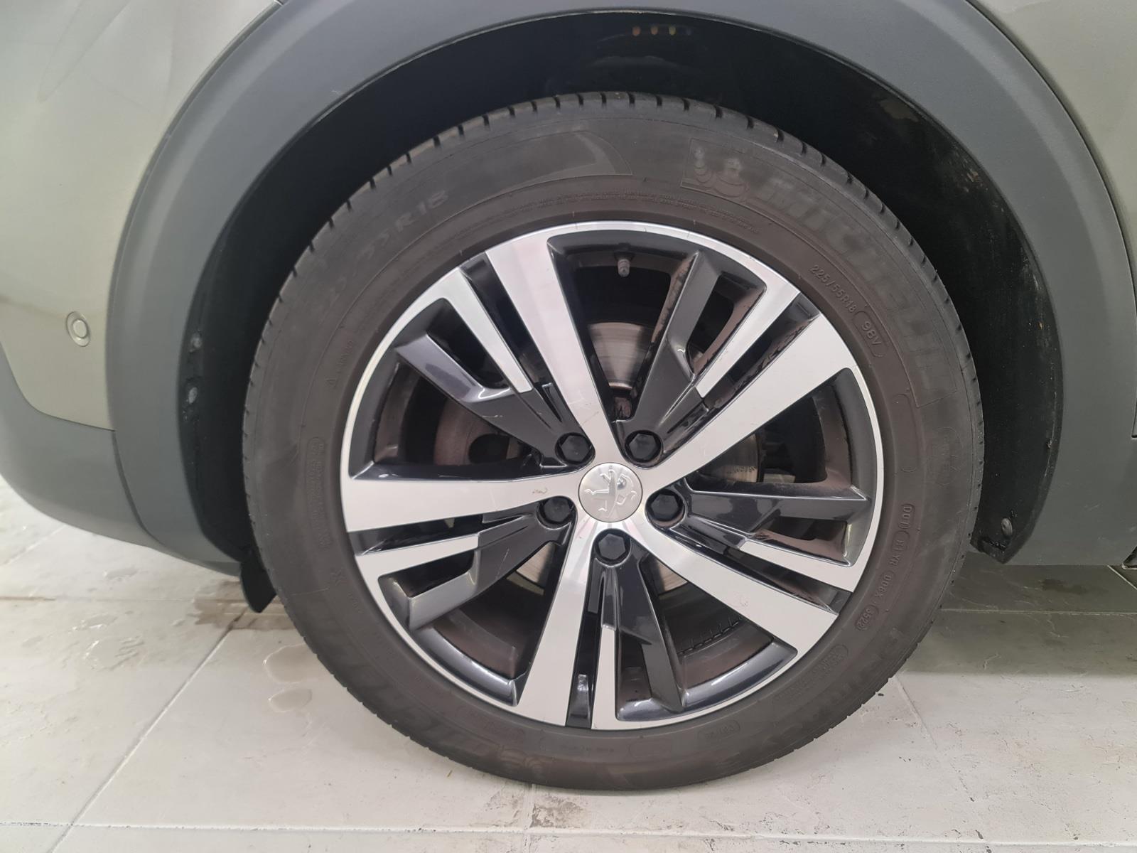 Peugeot 3008 1.6 e-THP GT Line | 2017 | 159.880 km | Automaat | K028SV | NAP: Geen oordeel