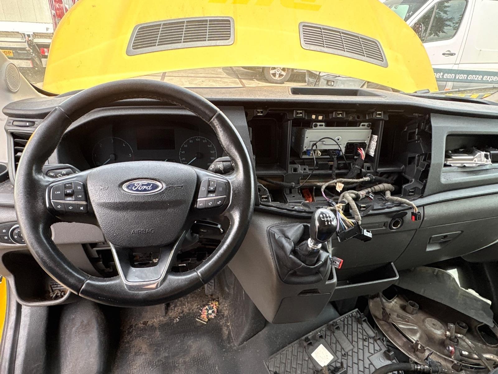 Ford Transit 350 2.0 TDCI L4H3 Trend RWD | 2019 | 236.019 km | VDK86K | NAP: Logisch