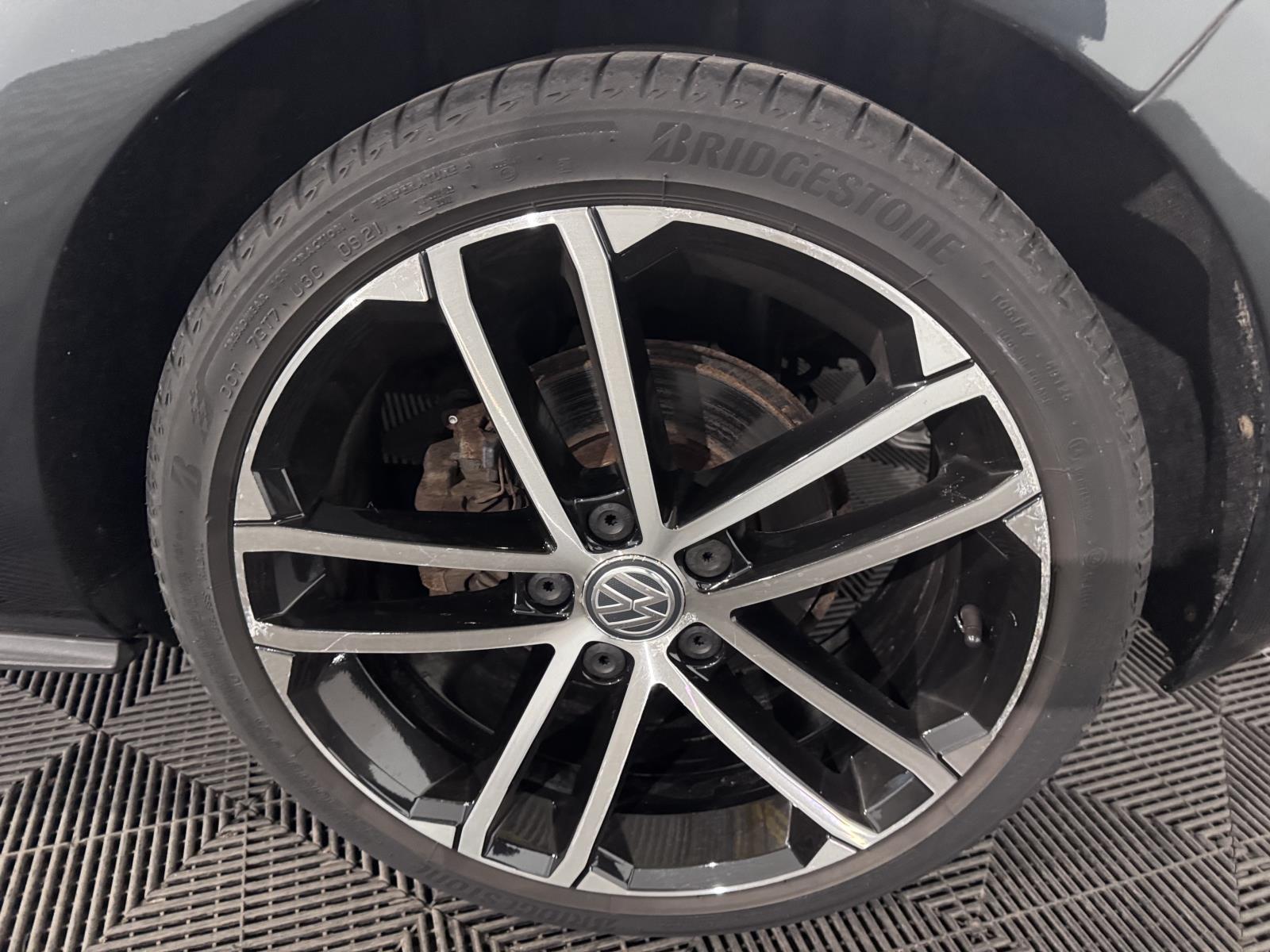 Volkswagen | Golf | 2.0 TDI GTD | 2015 | 303.239 km | R807RV | Geen oordeel