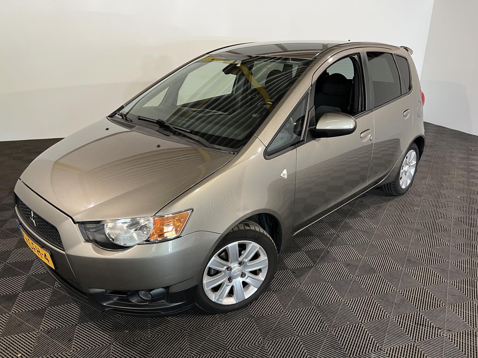 Mitsubishi | Colt | 1.3 Edition Two | 2011 | 183.811 km | 49SFH4 | Logisch