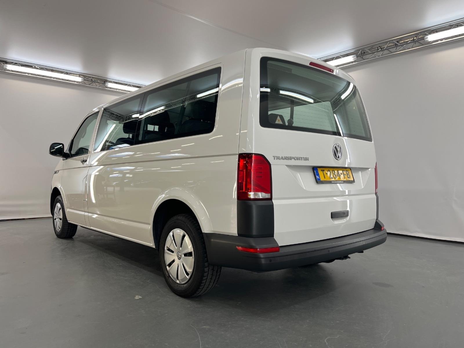 Volkswagen Transporter Kombi 2.0 TDI L2H1 Personenbus | 2023 | 235.720 km | T284FB | NAP: Logisch