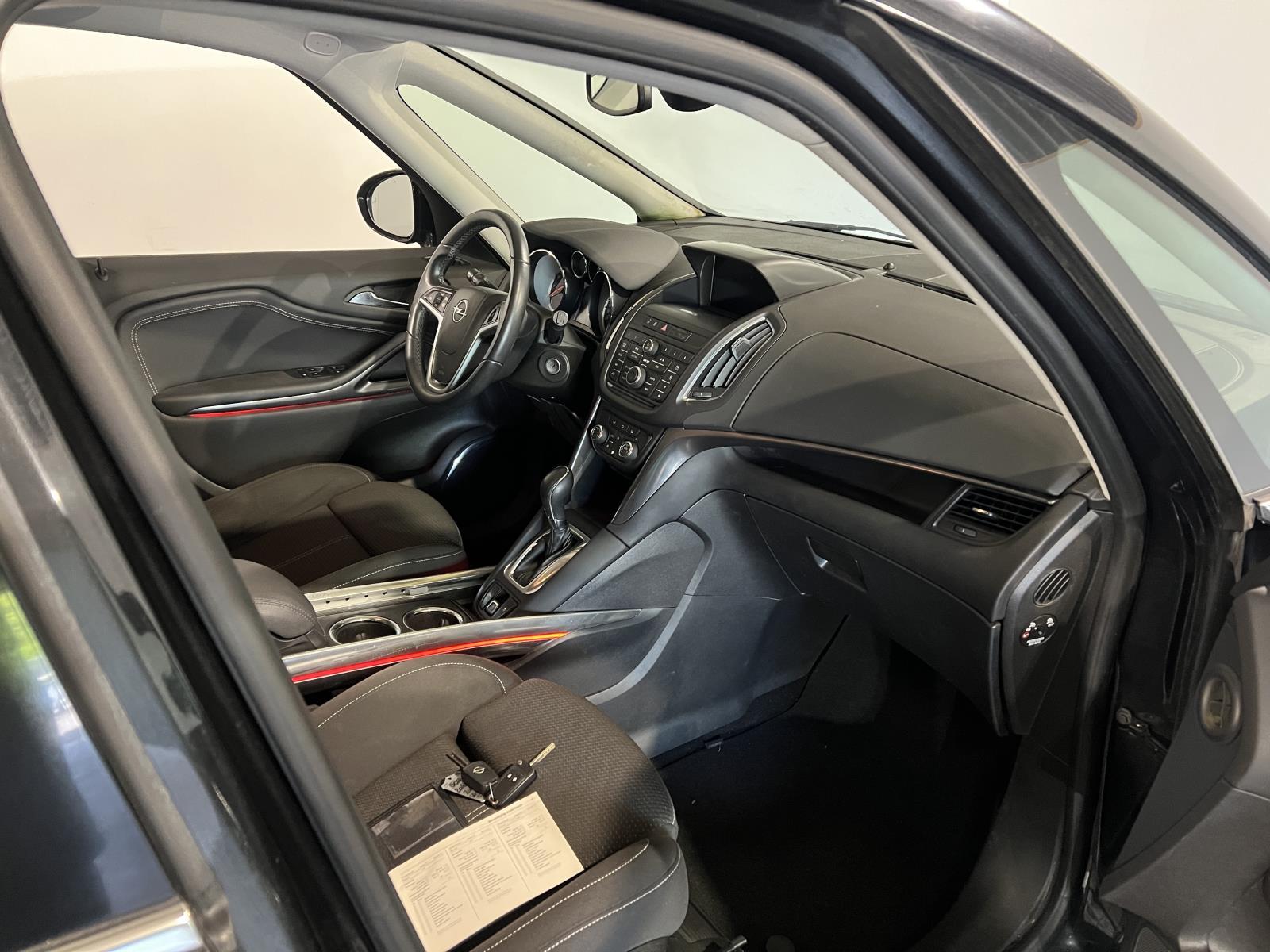 Opel | Zafira Tourer | 1.4 Cosmo Automatic | 2012 | 182,134 km | 50XKS8 | Illogical