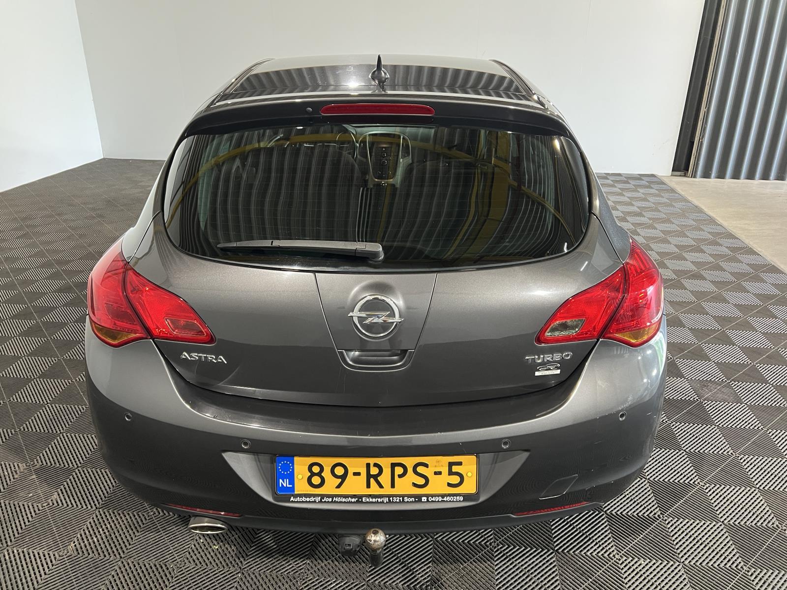Opel | Astra | 1.4 Turbo Edition | 2011 | 177.155 km | 89RPS5 | Logisch