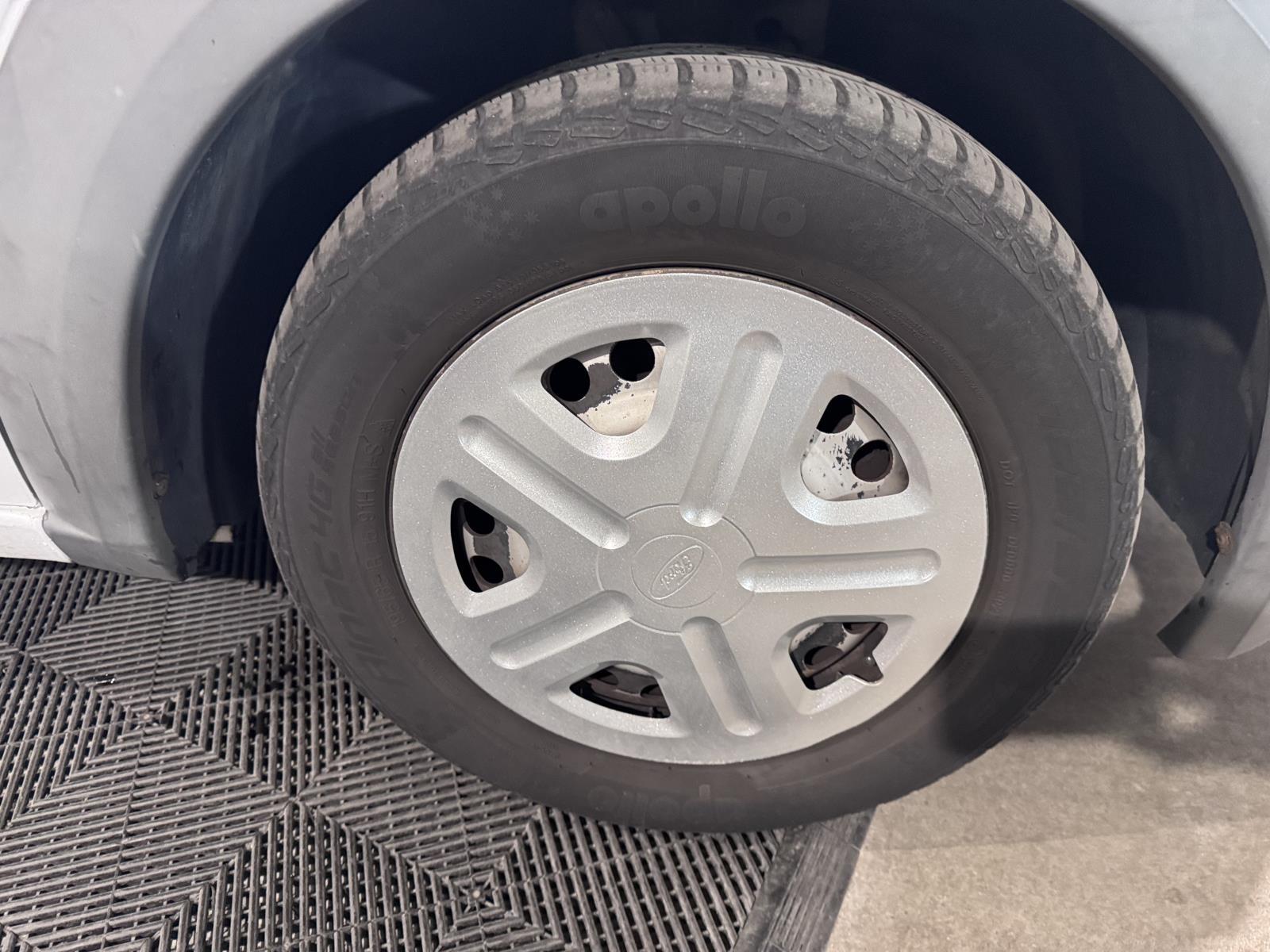 Ford | Transit Connect | T200S 1.8 TDCi Trend | 2011 | 216.310 km | 3VKZ89 | Logisch