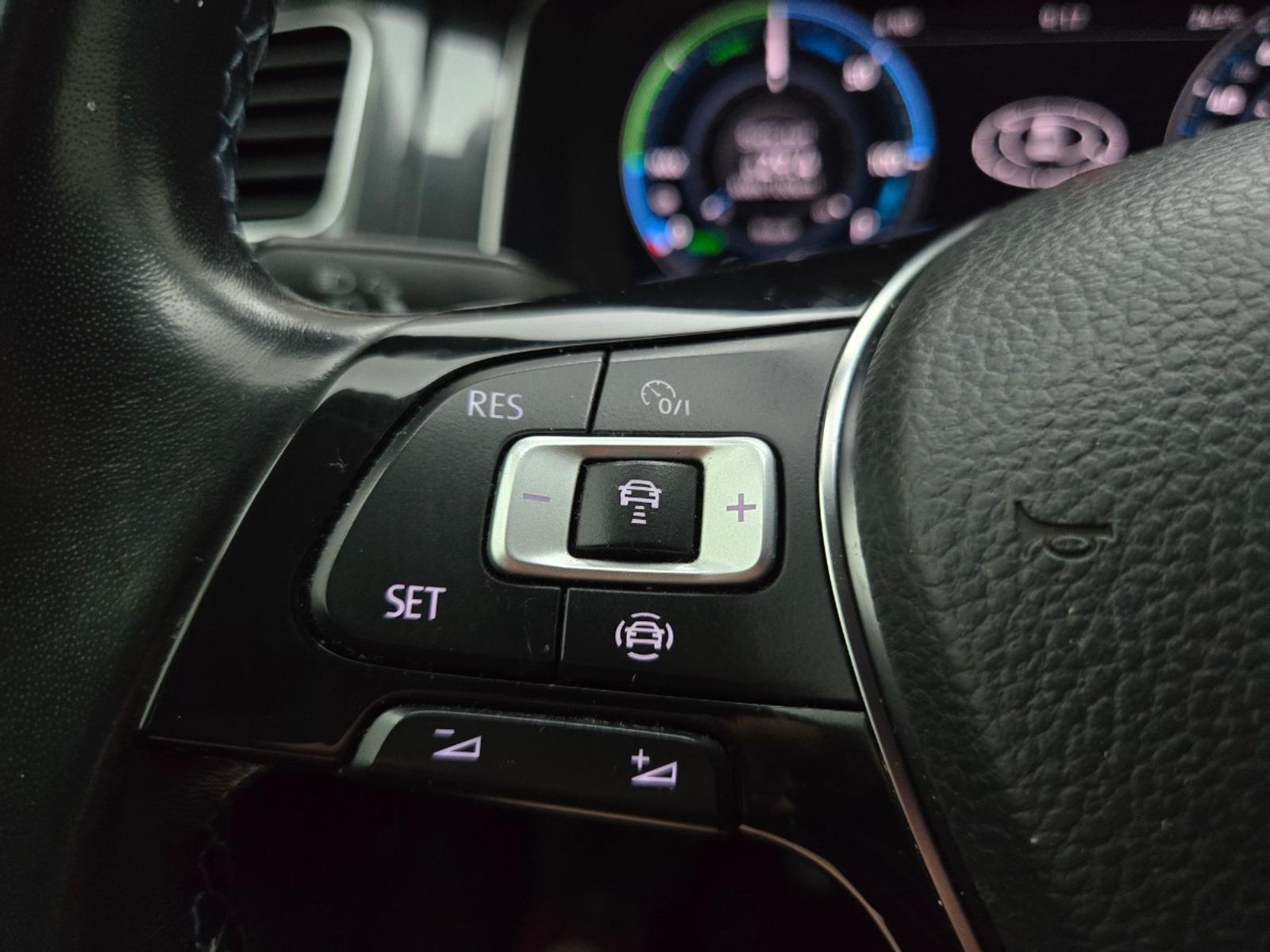 Volkswagen e-Golf E-DITION | 2020 | 105.410 km | Automaat | J388GG | NAP: Logisch